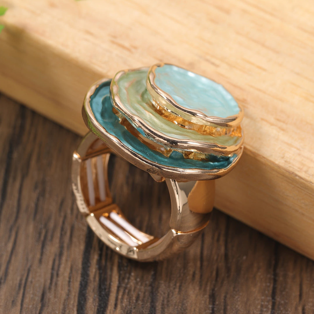 Beata – Elegant boho trippellagers ring