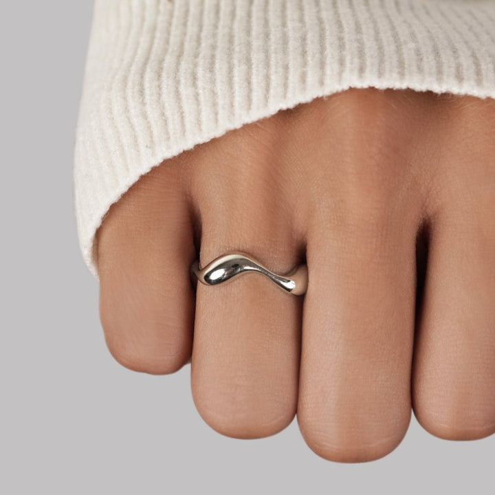 Dagny – Elegant minimalistisk ring