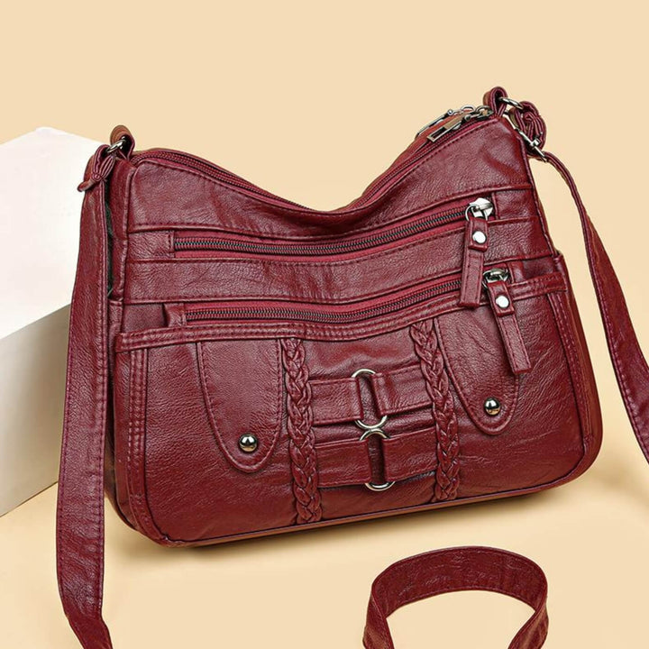 Agneta – Crossbodyväska med flätade detaljer