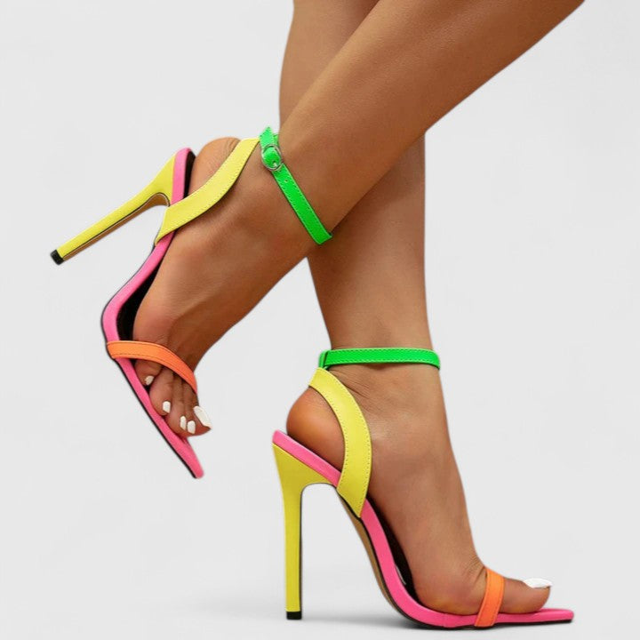 Tilda – Eleganta klackar