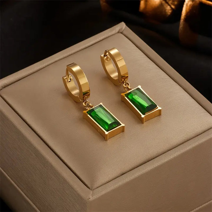 Gudrun – elegant guld smyckeset