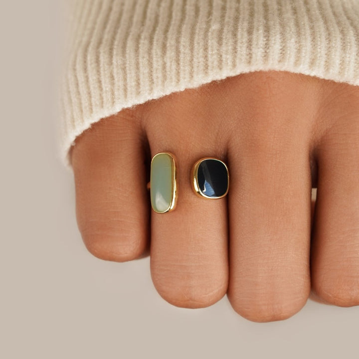 Katarina – Elegant infattad ring