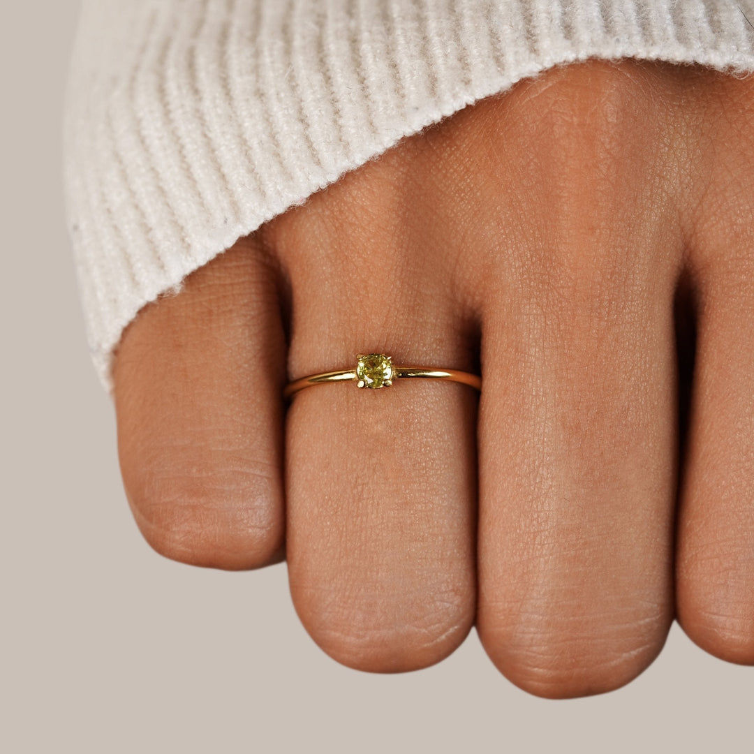 Linnea – Ringar med födelsestenar