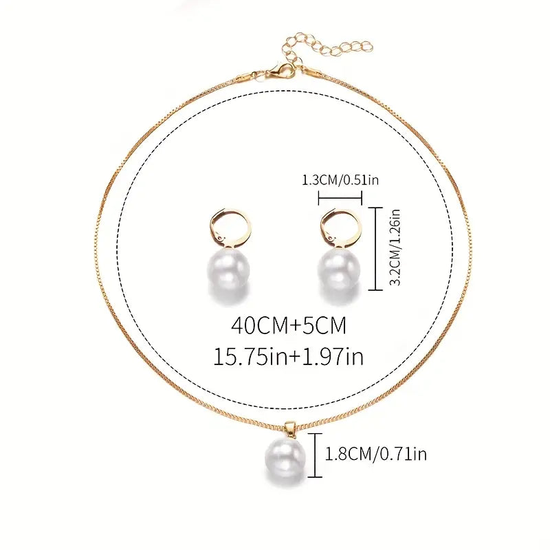 Kerstin – elegant pärlsmyckeset i guld