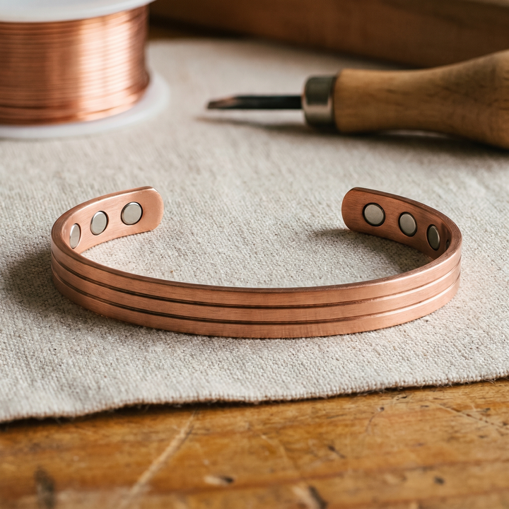 Lena – Handgjort koppararmband med magneter