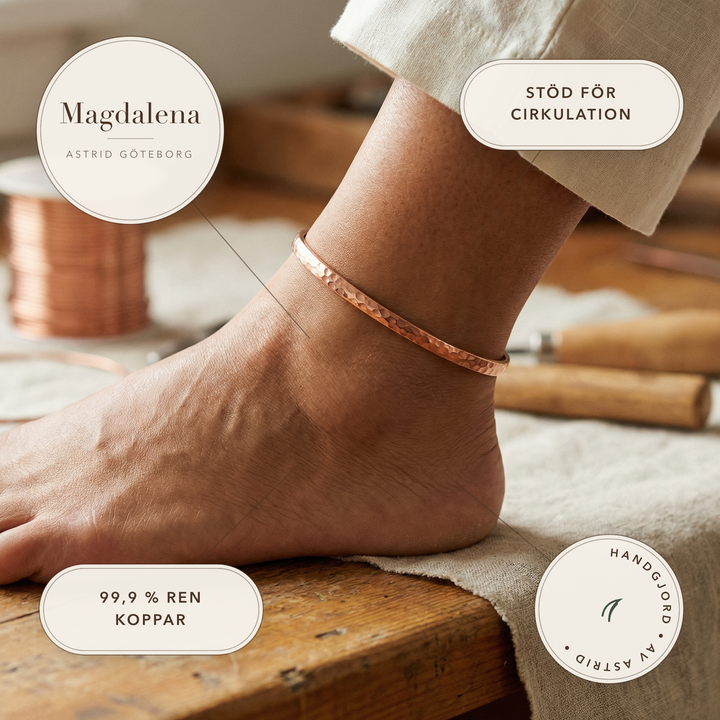 Magdalena – Handhamrad fotlänk i koppar